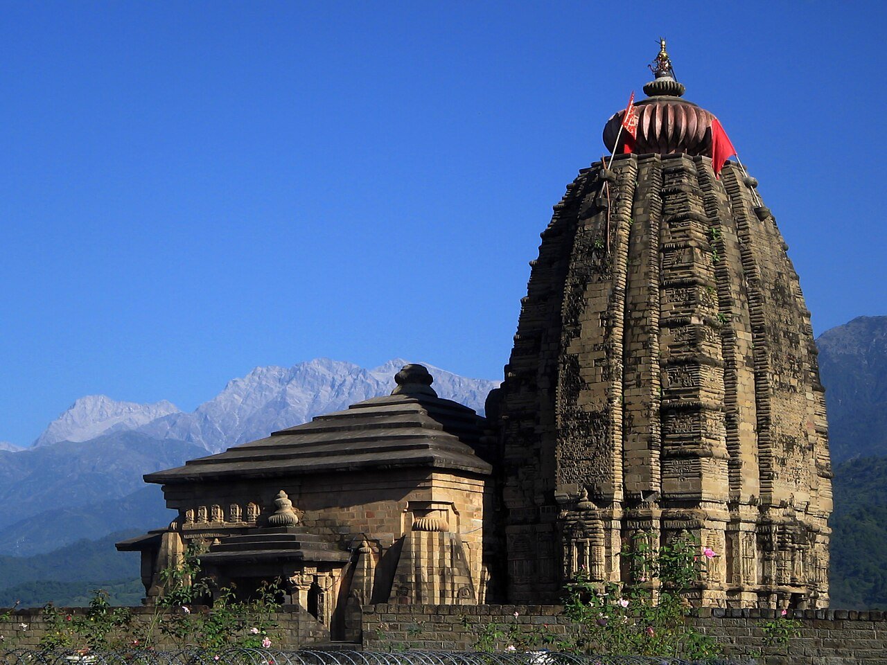 Kangra Valley, Dalhousie & Chamba Tour from Gaggal Airport