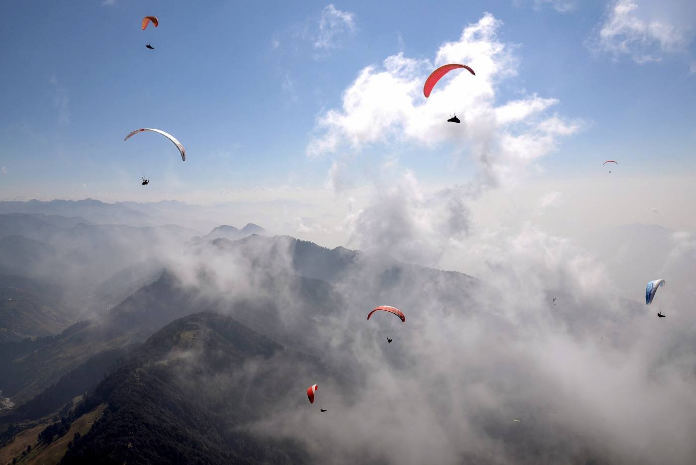 Dharamshala to Bir Billing Taxi
